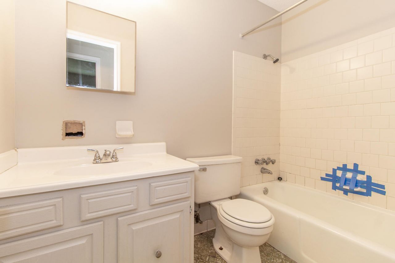 212 Farmhill Drive Photo 13