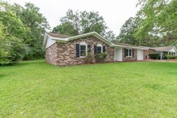 212 Farmhill Drive photo 4