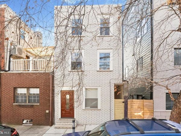 704 LATONA STREET, PHILADELPHIA, PA 19147