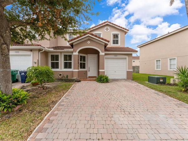 13820 SW 275th St, Homestead, FL 33032