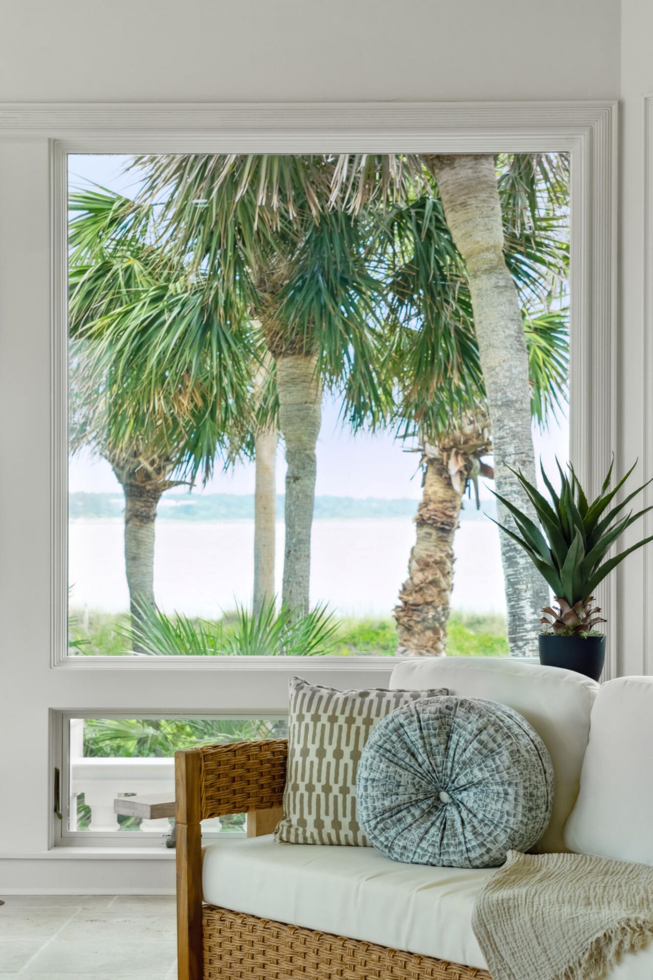 61 Ocean Point Drive Photo 15