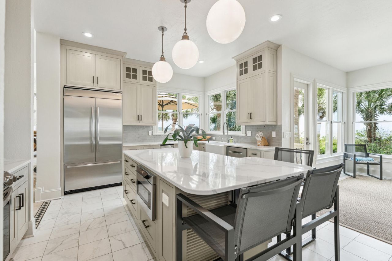 61 Ocean Point Drive Photo 17