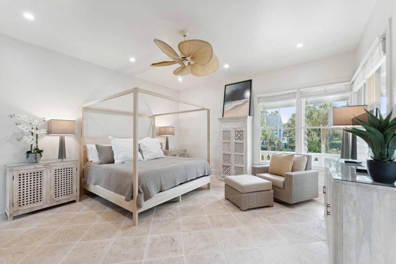 61 Ocean Point Drive Photo 22