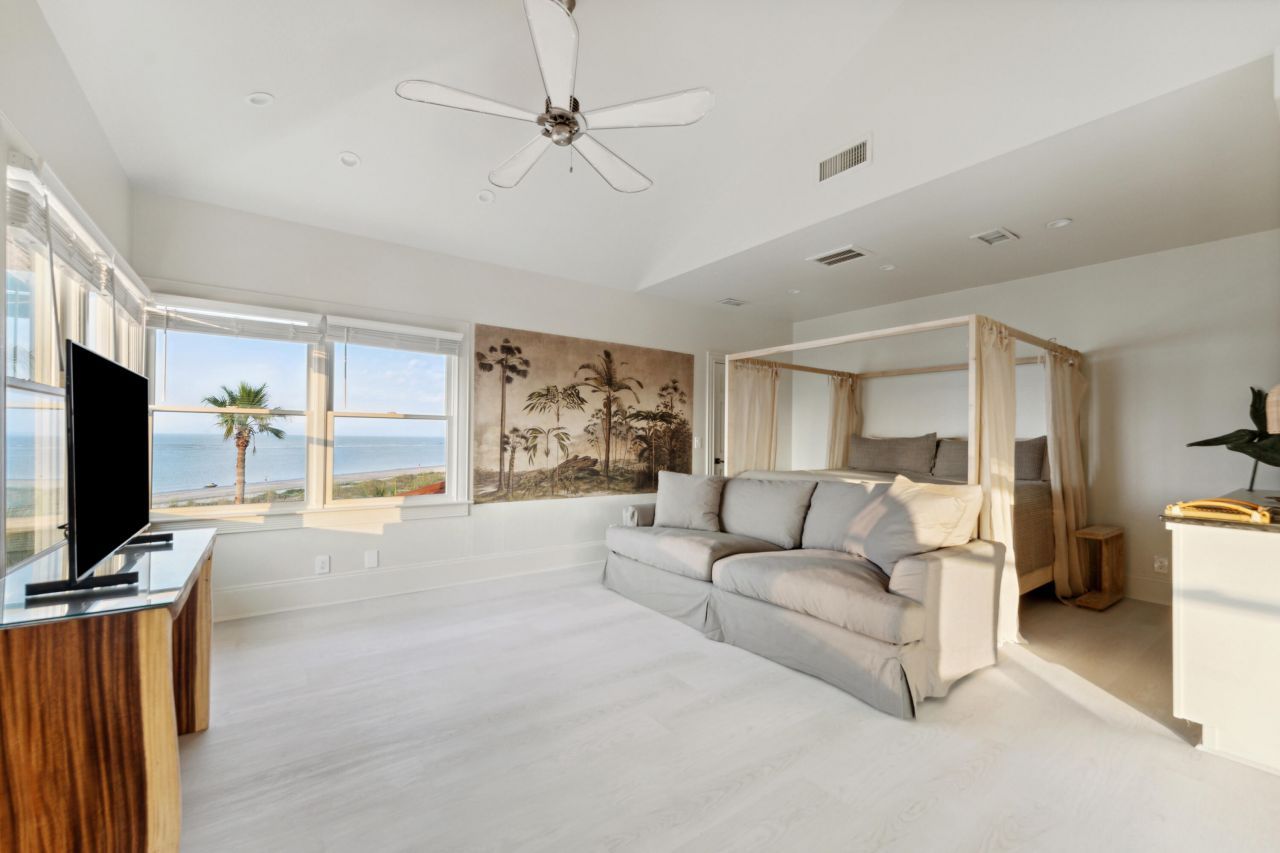 61 Ocean Point Drive Photo 36