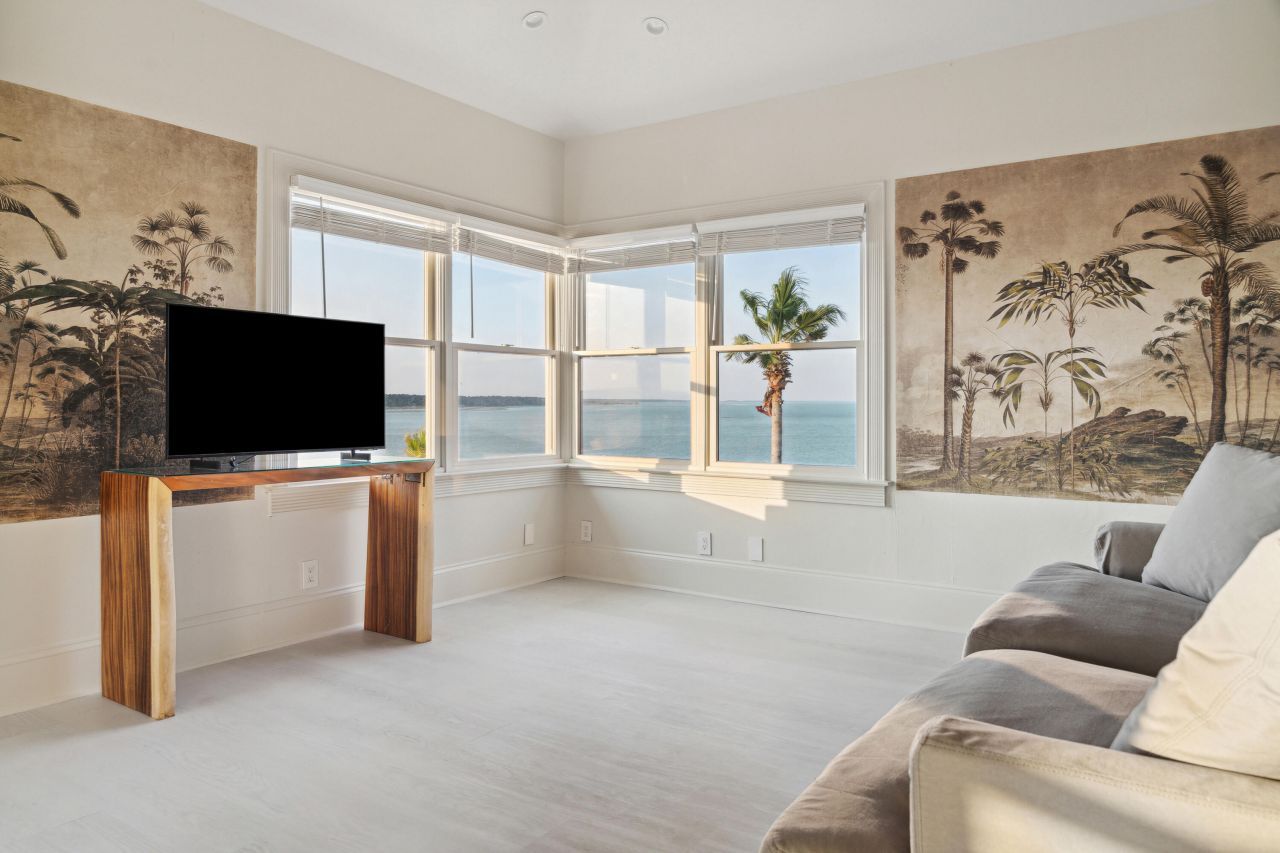 61 Ocean Point Drive Photo 38