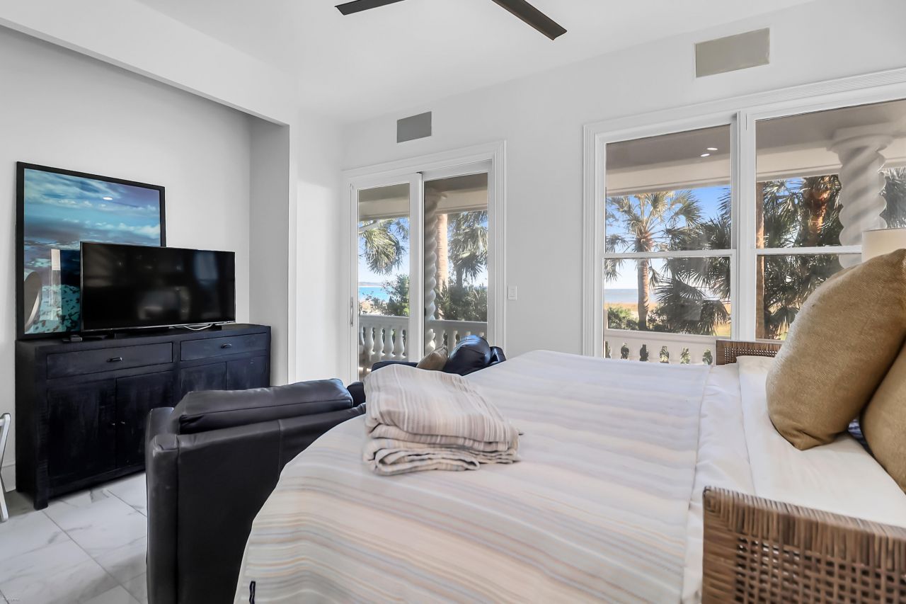 61 Ocean Point Drive Photo 40