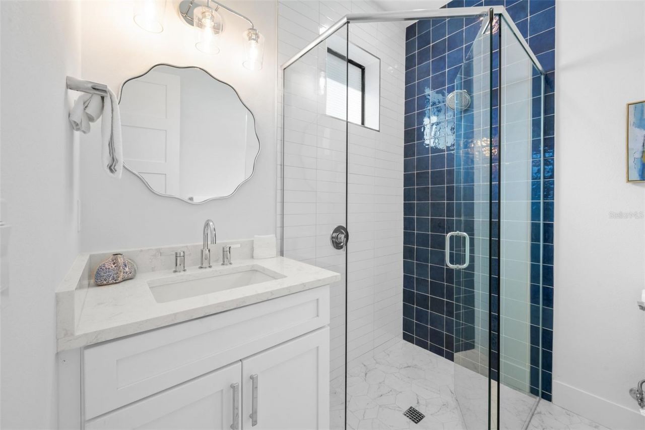 211 Grant Drive, Sarasota, FL 34236 Photo