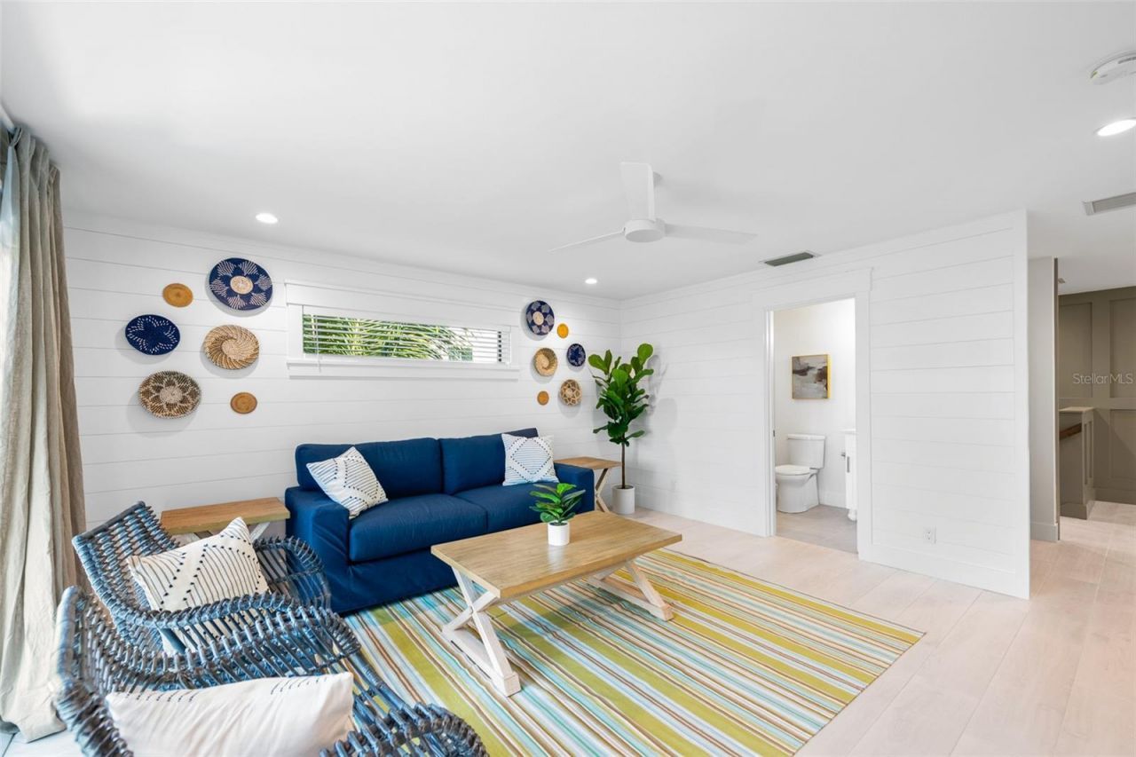 211 Grant Drive, Sarasota, FL 34236 Photo