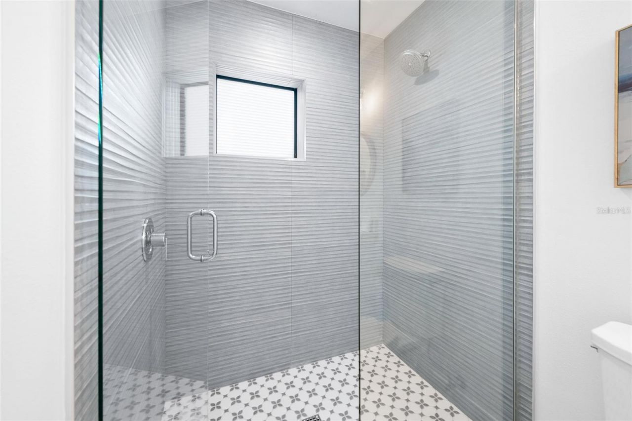 211 Grant Drive, Sarasota, FL 34236 Photo