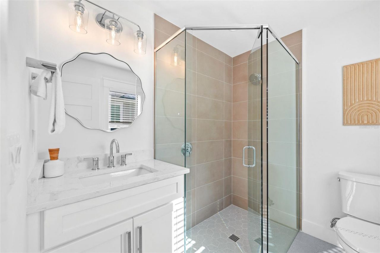 211 Grant Drive, Sarasota, FL 34236 Photo