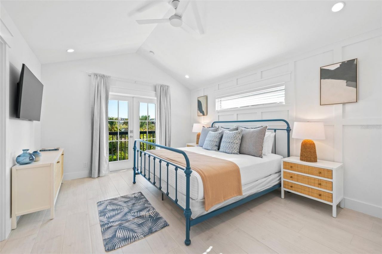 211 Grant Drive, Sarasota, FL 34236 Photo