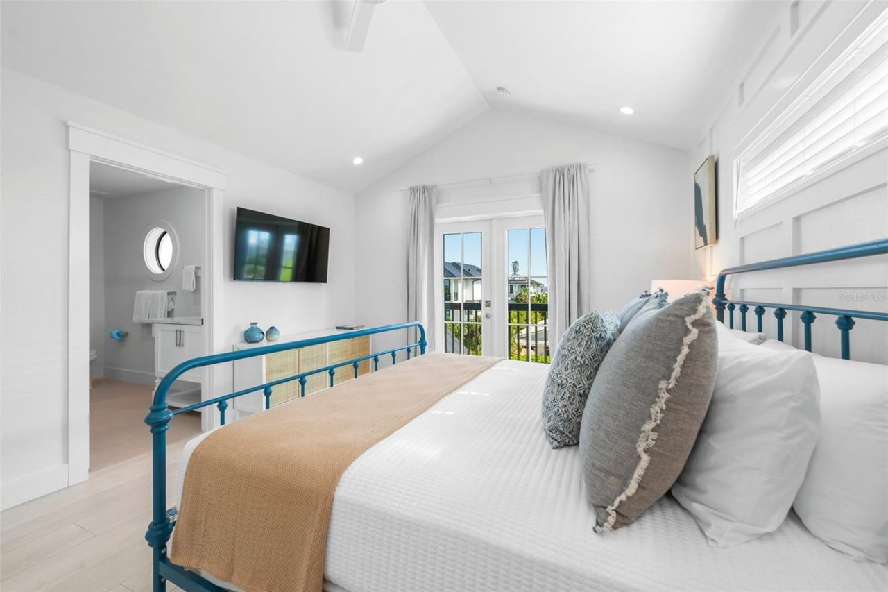 211 Grant Drive, Sarasota, FL 34236 Photo