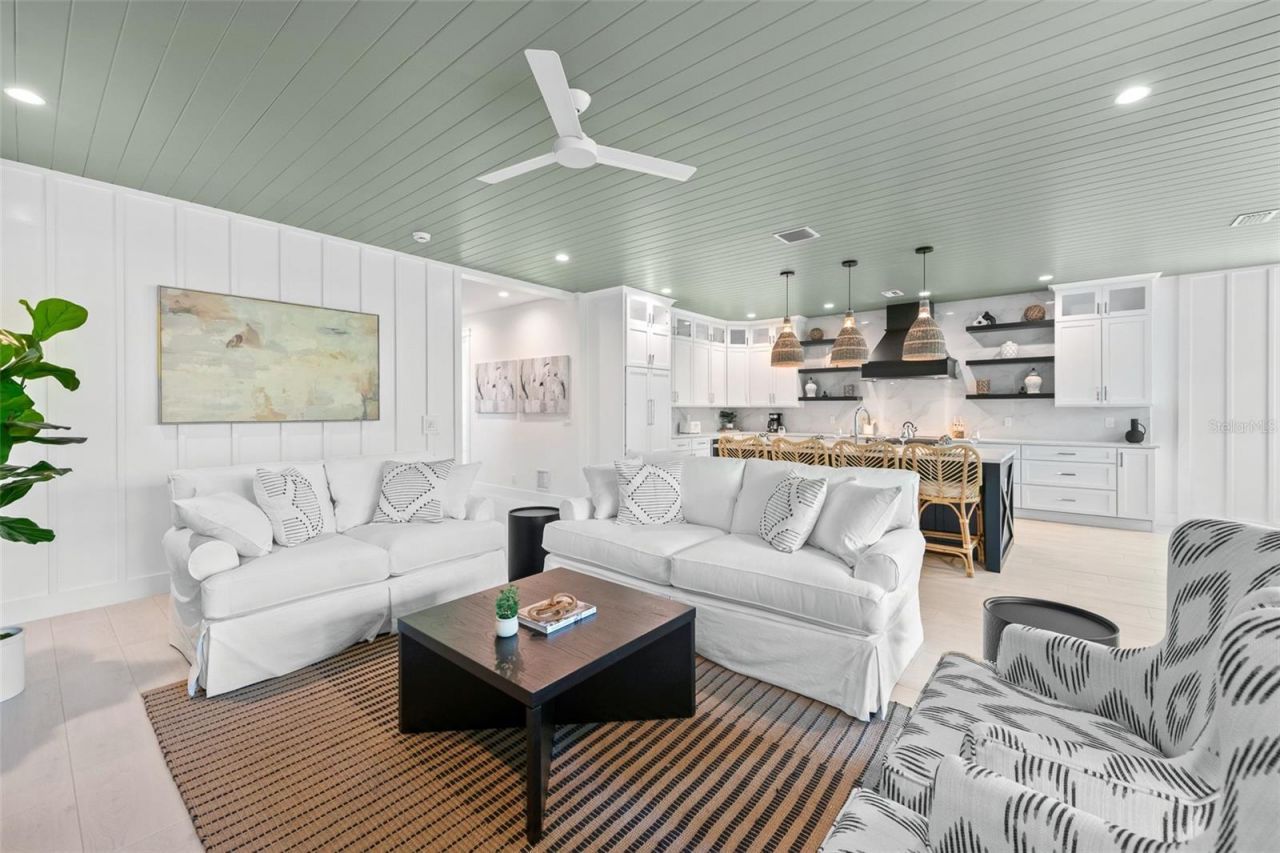 211 Grant Drive, Sarasota, FL 34236 Photo