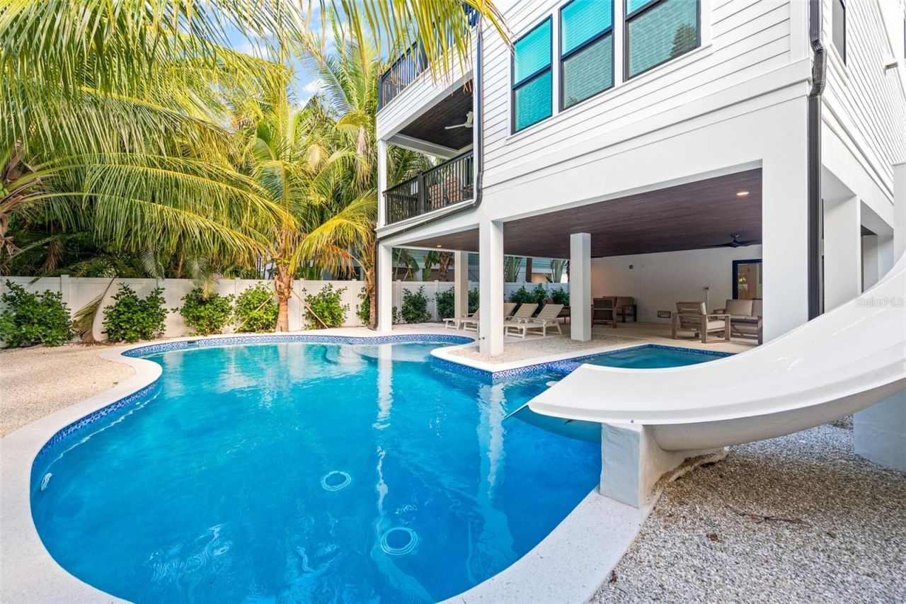 211 Grant Drive, Sarasota, FL 34236 Photo