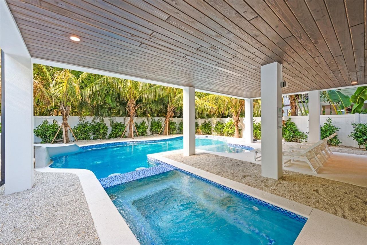 211 Grant Drive, Sarasota, FL 34236 Photo