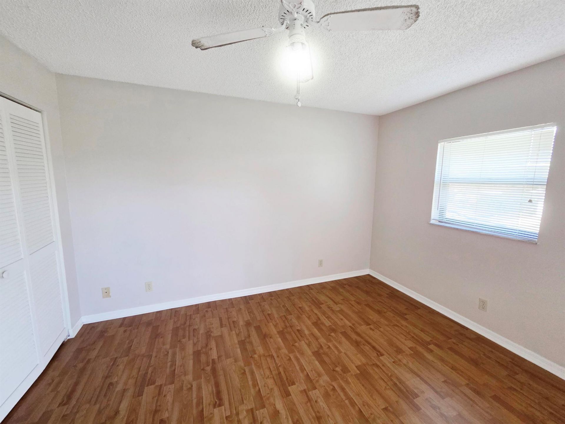 1482 N Lawnwood Circle, Unit 30-D, Fort Pierce, FL 34950 Photo