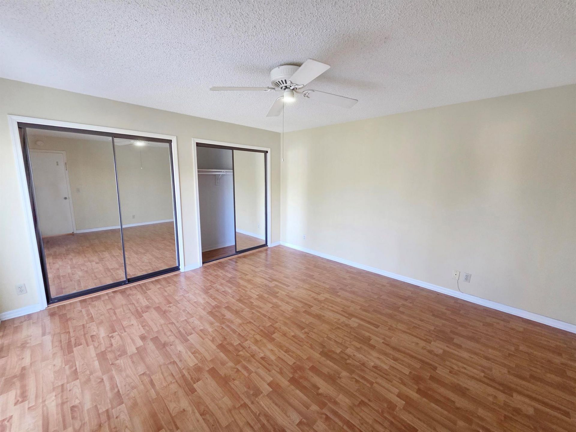 1482 N Lawnwood Circle, Unit 30-D, Fort Pierce, FL 34950 Photo