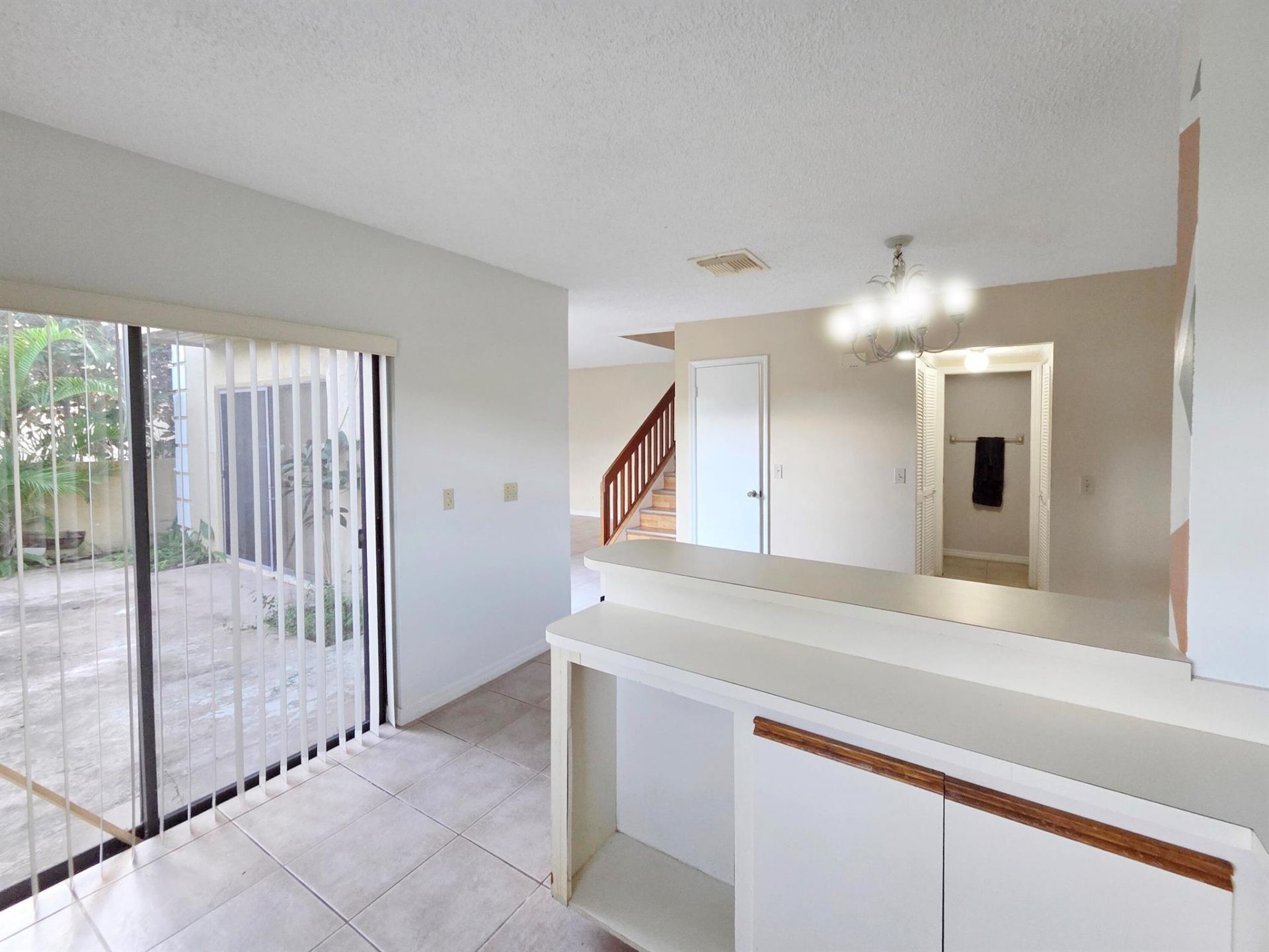1482 N Lawnwood Circle, Unit 30-D, Fort Pierce, FL 34950 Photo