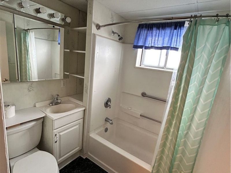 4248 W 49th Street, Cleveland, OH 44144 Photo 11