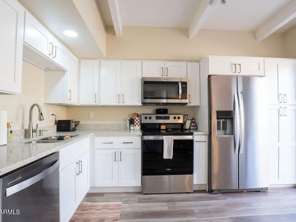 4750 N 14TH Street, Phoenix, AZ 85014