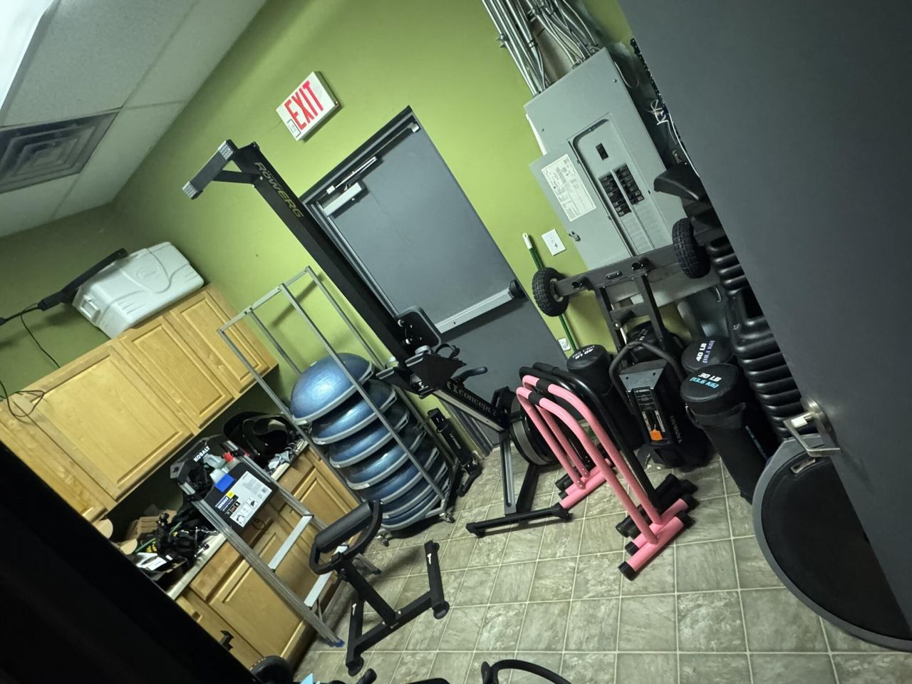 2700 Brickyard Parkway Photo 9