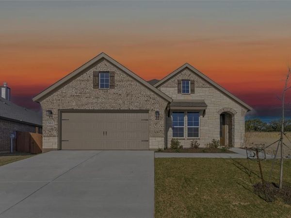 561 Waterford Park Boulevard, Weatherford, TX 76087