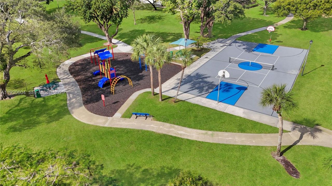 1515 15th Ct, Palm Beach Gardens, FL 33410 Photo