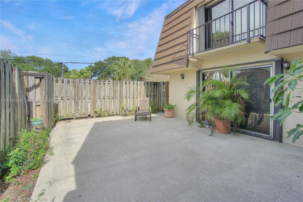 1515 15th Ct, Palm Beach Gardens, FL 33410 Photo