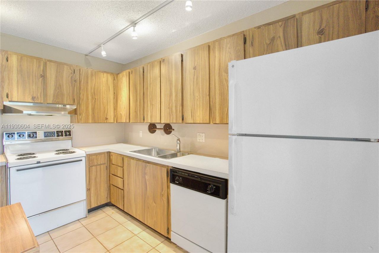 1515 15th Ct, Palm Beach Gardens, FL 33410 Photo