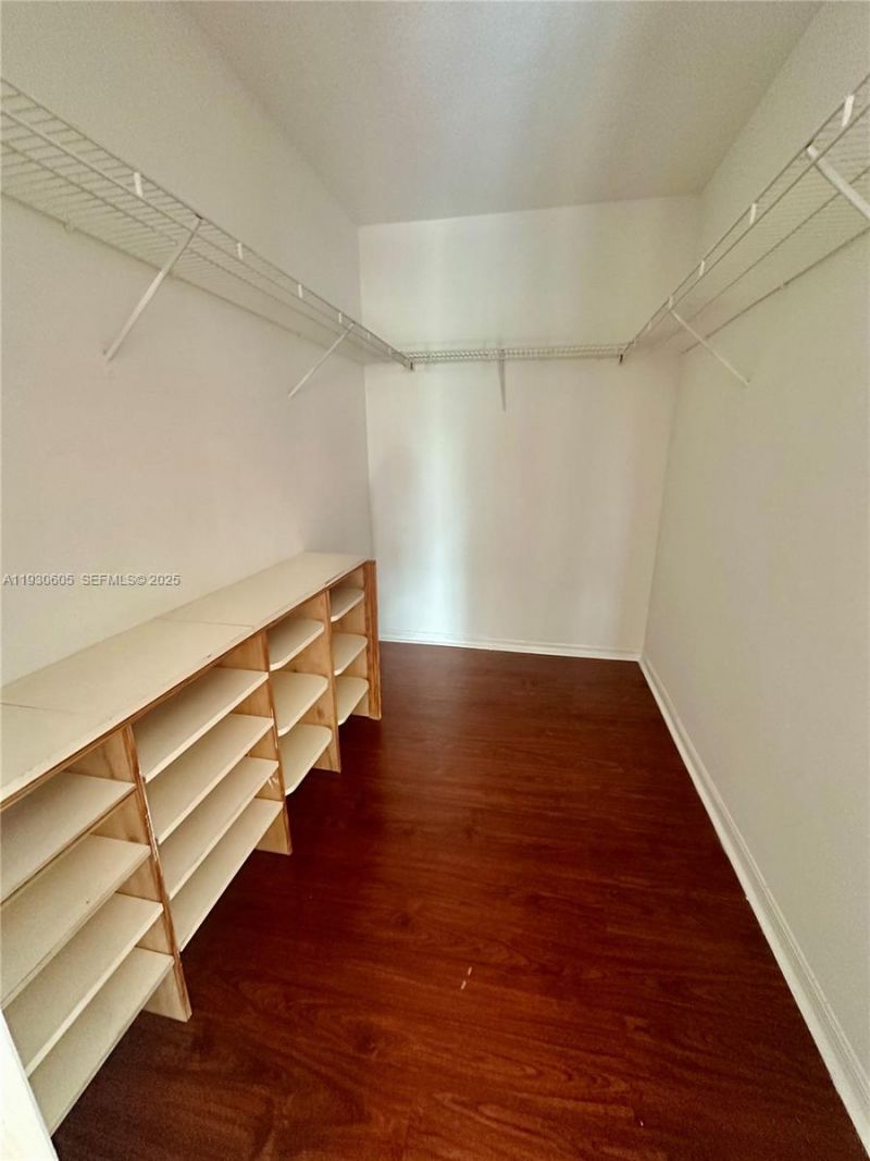 4190 San Marino Blvd, Unit 303, West Palm Beach, FL 33409 Photo