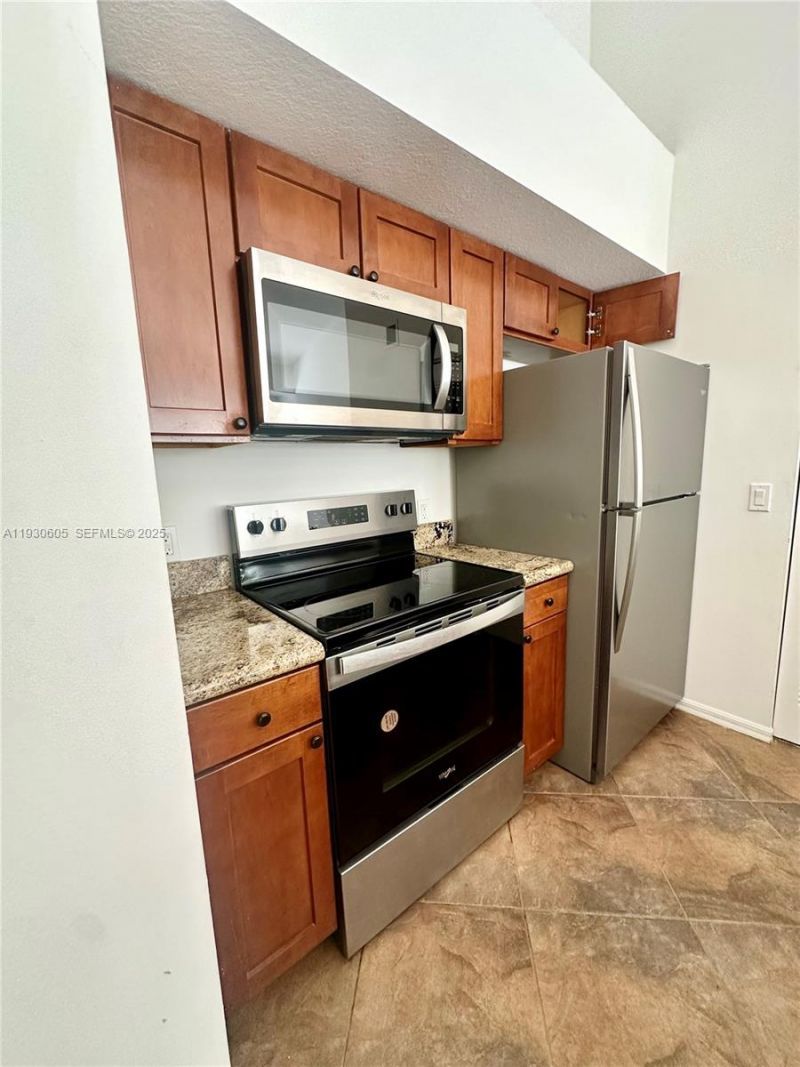 4190 San Marino Blvd, Unit 303, West Palm Beach, FL 33409 Photo