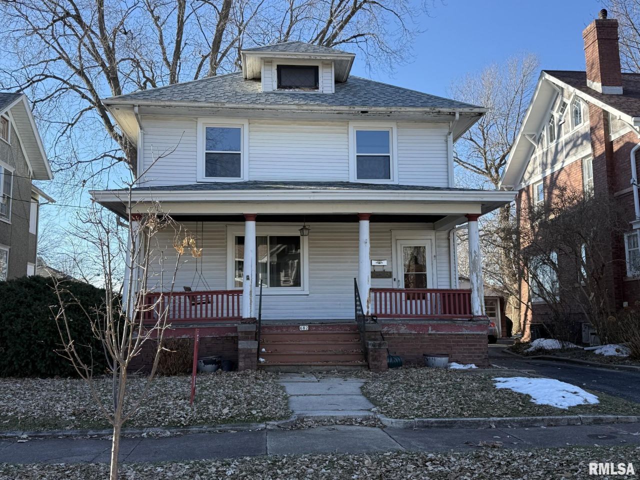 682 Willard Street, Galesburg, IL 61401 Main Photo