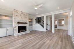 982 Farrow Pkwy. photo 4