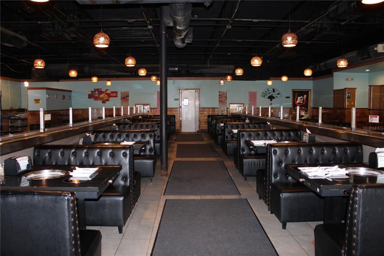 5399 Commercial Way, Spring Hill, FL 34606 Photo