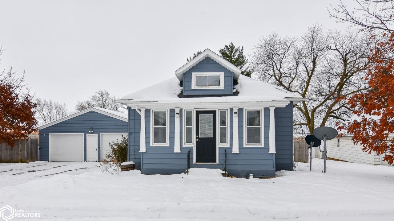 404 5th Street Sw, State Center, IA 50247 Main Photo