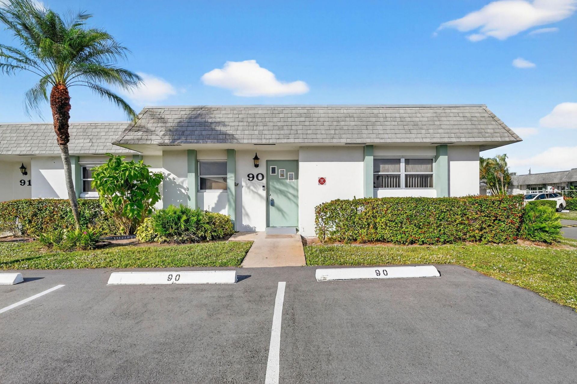 2638 Gately Drive E, Unit 90, West Palm Beach, FL 33415 Photo