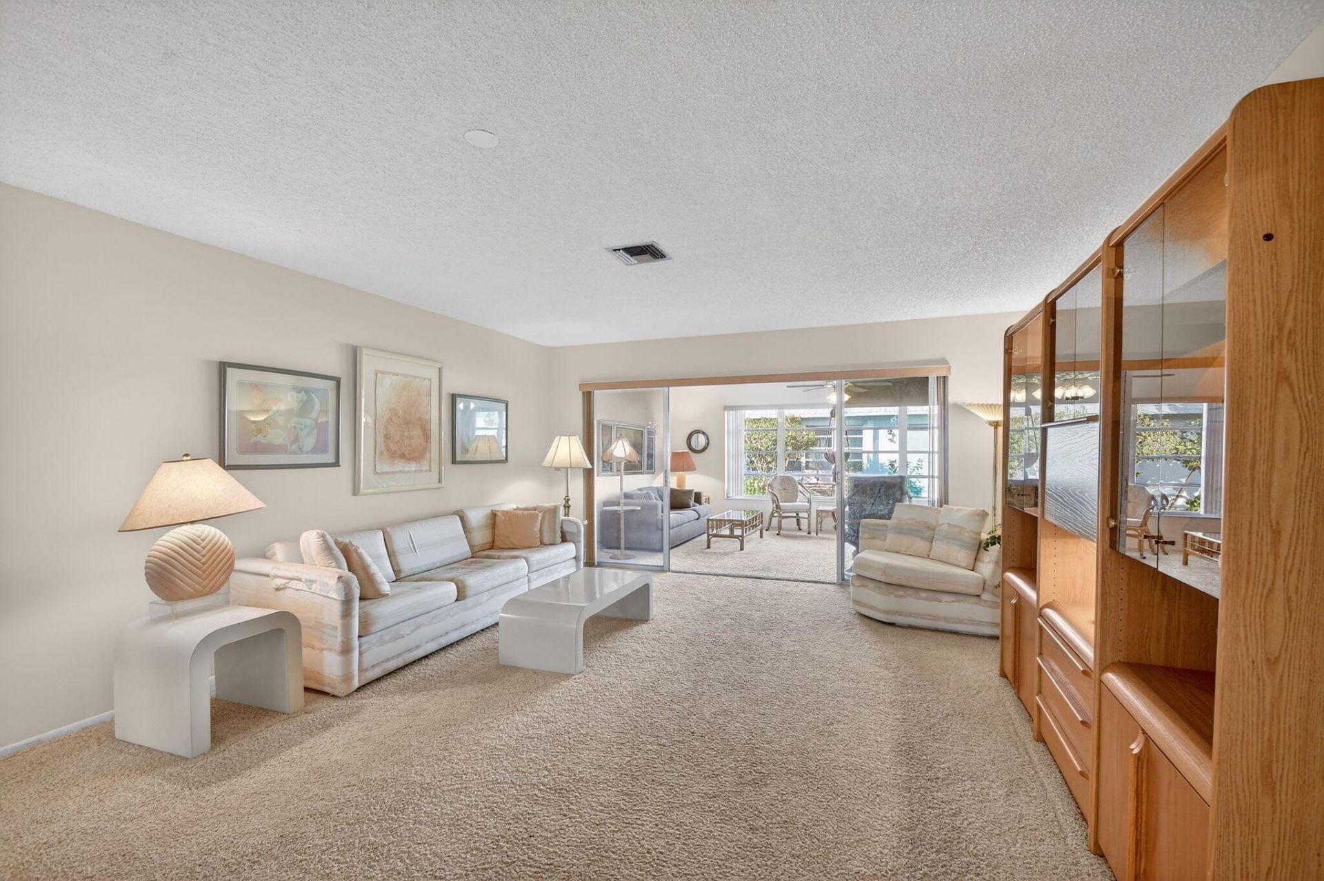 2638 Gately Drive E, Unit 90, West Palm Beach, FL 33415 Photo