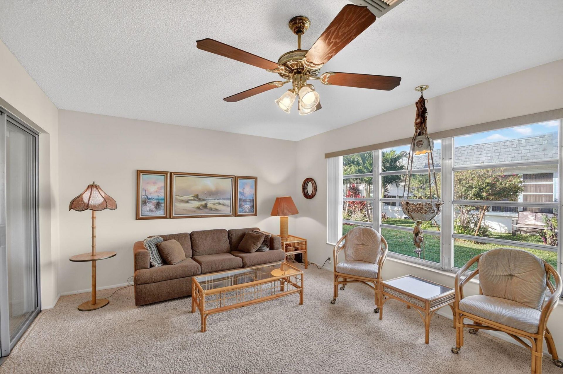 2638 Gately Drive E, Unit 90, West Palm Beach, FL 33415 Photo