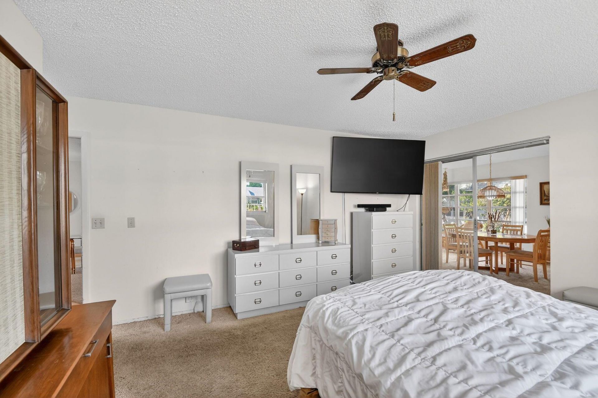 2638 Gately Drive E, Unit 90, West Palm Beach, FL 33415 Photo