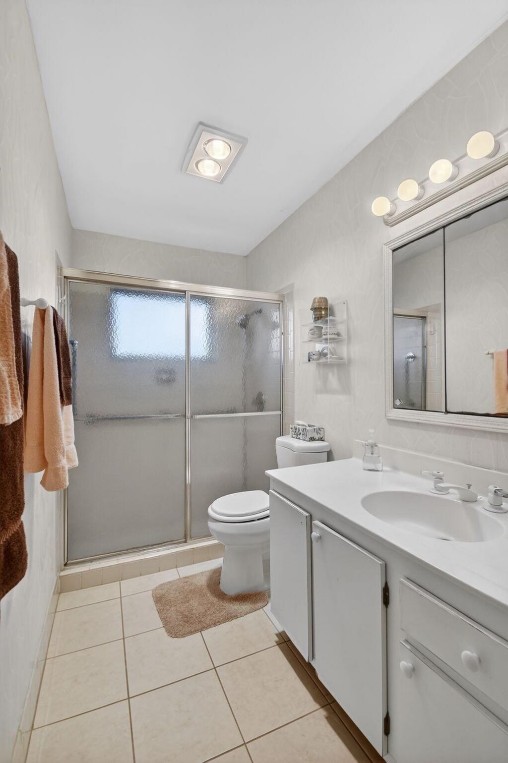 2638 Gately Drive E, Unit 90, West Palm Beach, FL 33415 Photo