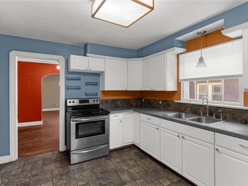 2242 Cordova Avenue, Youngstown, OH 44504 Photo 11