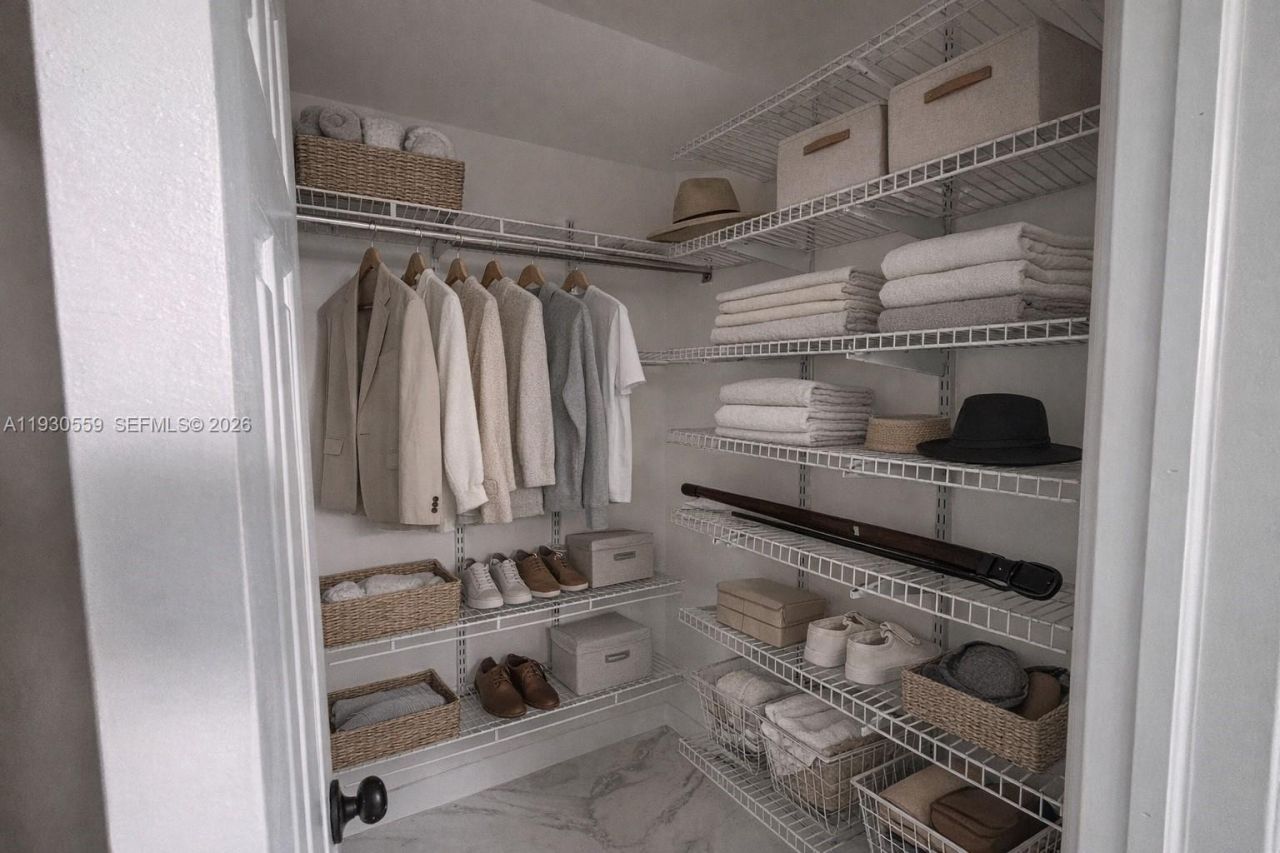 1027 Pennsylvania Ave, Unit 302, Miami Beach, FL 33139 Photo