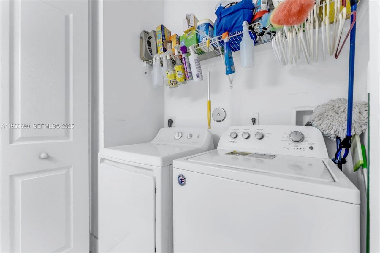 3600 Oaks Clubhouse Dr , Unit 103, Pompano Beach, FL 33069 Photo