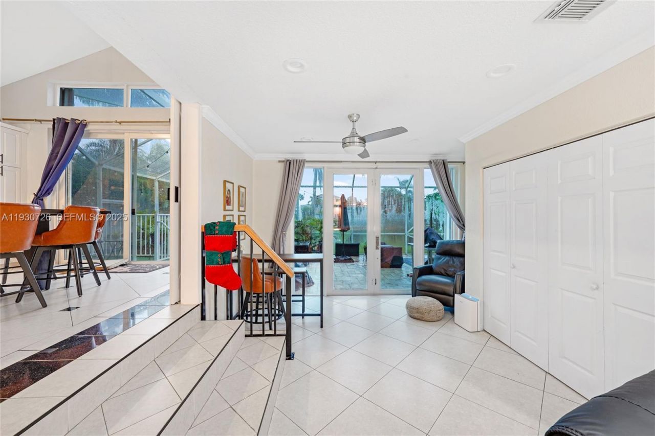 1491 NW 159th Ave, Pembroke Pines, FL 33028 Photo