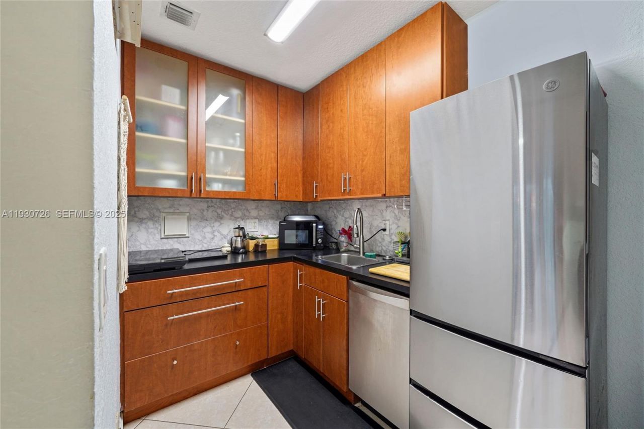 1491 NW 159th Ave, Pembroke Pines, FL 33028 Photo