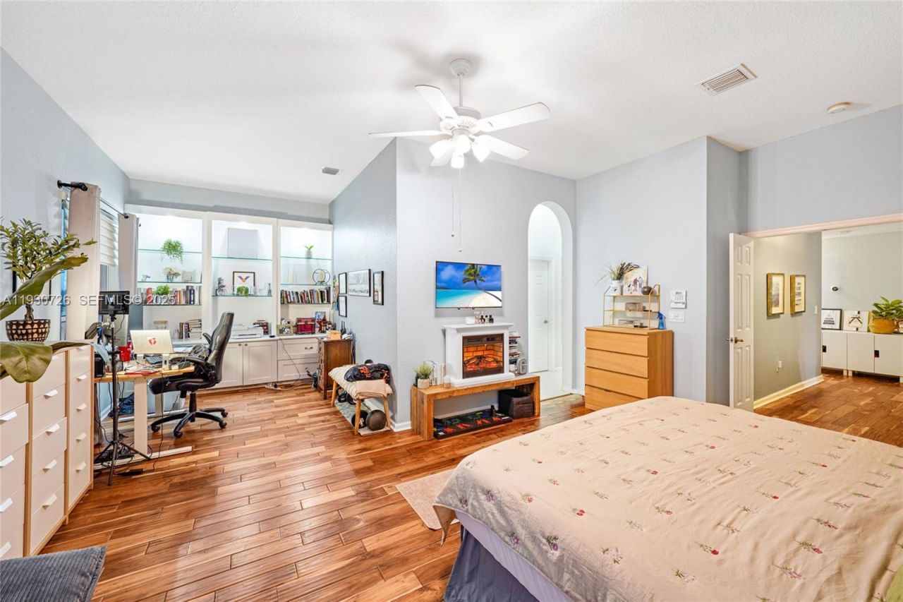 1491 NW 159th Ave, Pembroke Pines, FL 33028 Photo