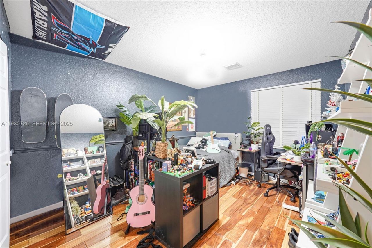 1491 NW 159th Ave, Pembroke Pines, FL 33028 Photo