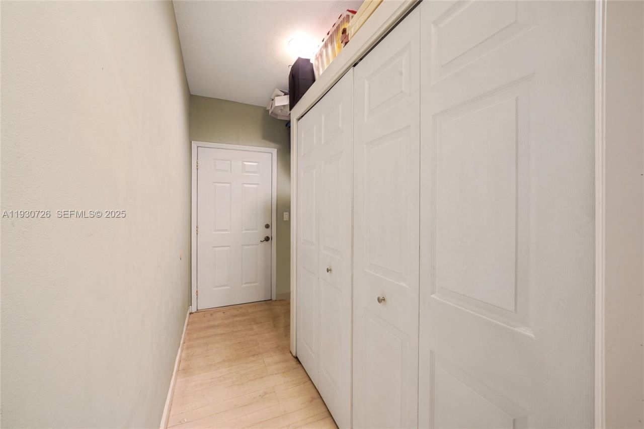 1491 NW 159th Ave, Pembroke Pines, FL 33028 Photo