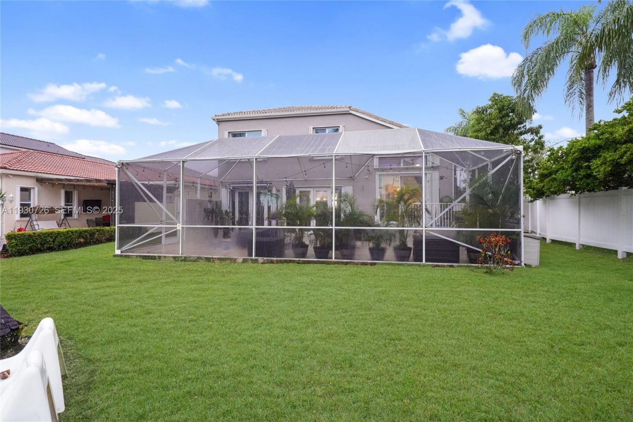 1491 NW 159th Ave, Pembroke Pines, FL 33028 Photo