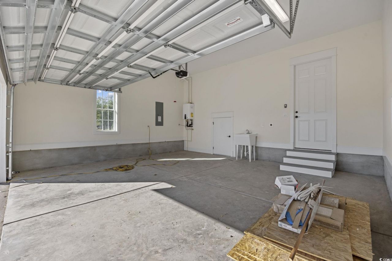 976 Farrow Pkwy. Photo 29